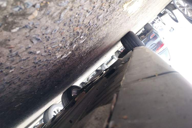 Used Peugeot 3008 2015 1.6THP Automatic Trend Edition Right Side Sill