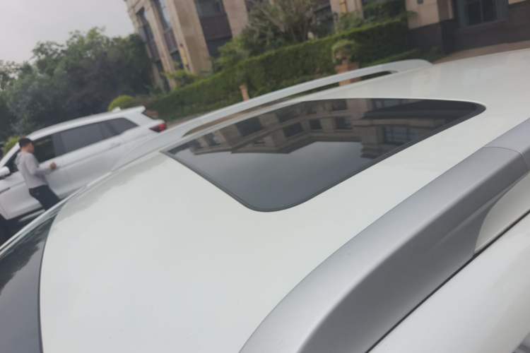 Used Peugeot 3008 2015 1.6THP Automatic Classic Edition Roof