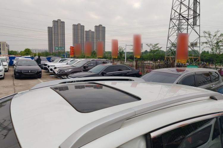 Used Peugeot 3008 2015 2.0L Manual Classic Edition Roof
