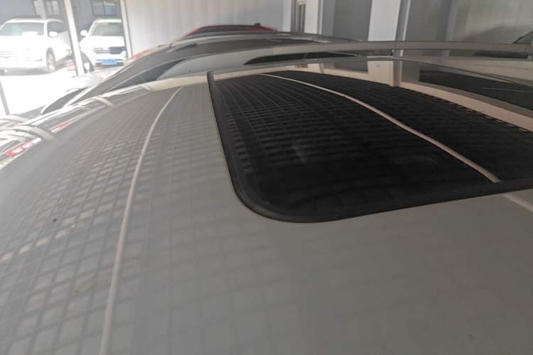 Used Peugeot 3008 2015 1.6THP Automatic Classic Edition Roof
