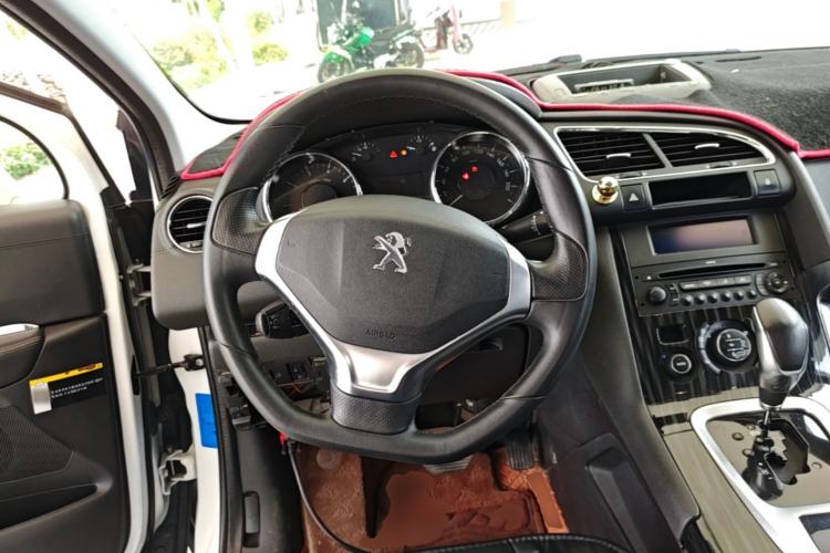 Used Peugeot 3008 2015 1.6THP Automatic Trend Edition Steering Wheel