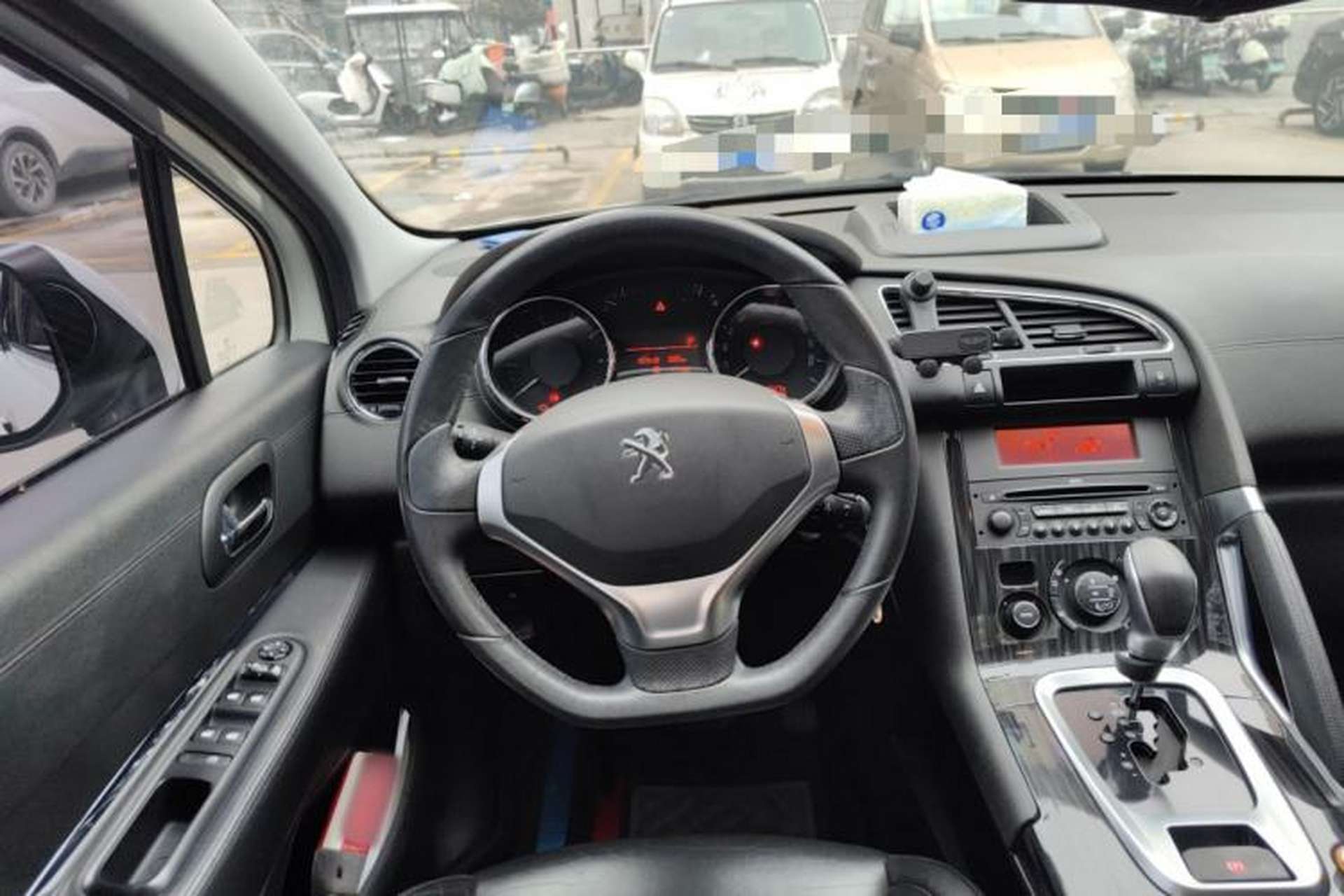 Used Peugeot 3008 2015 2.0L Automatic Trend Edition Steering Wheel