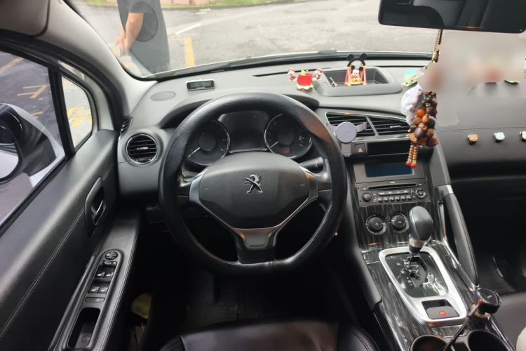 Used Peugeot 3008 2015 2.0L Automatic Classic Edition Steering Wheel