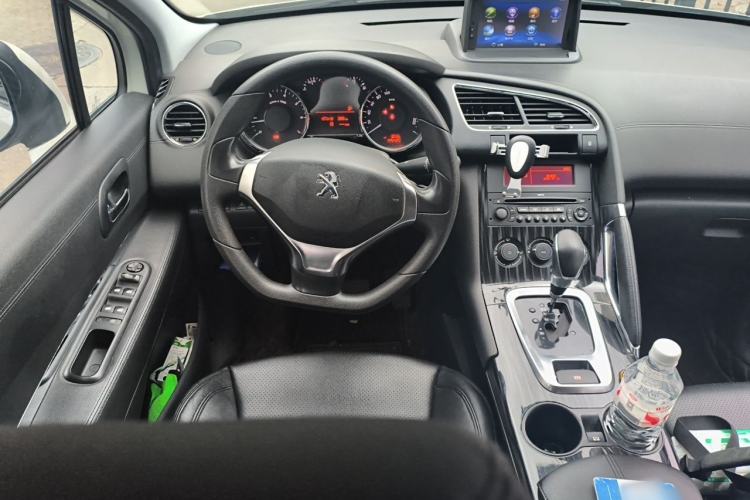 Used Peugeot 3008 2015 2.0L Automatic Classic Edition Steering Wheel