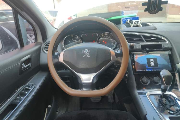 Used Peugeot 3008 2015 2.0L Automatic Classic Edition Steering Wheel