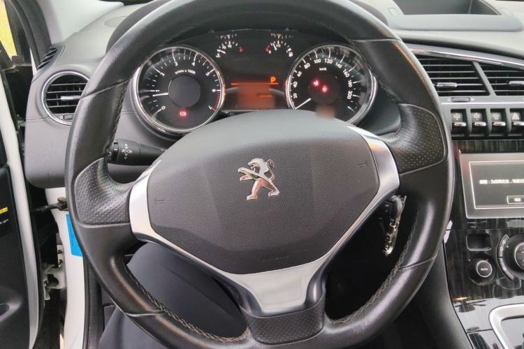 Used Peugeot 3008 2015 1.6THP Automatic Prestige Edition Steering Wheel
