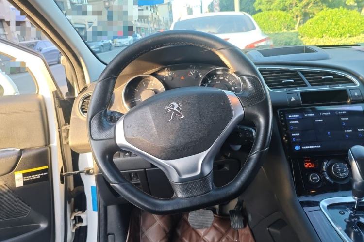 Used Peugeot 3008 2015 2.0L Automatic Trend Edition Steering Wheel