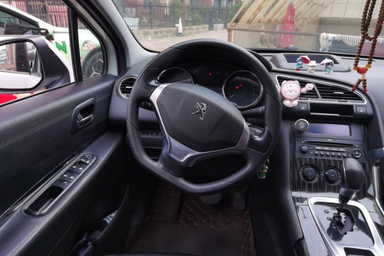 Used Peugeot 3008 2015 2.0L Automatic Classic Edition Steering Wheel