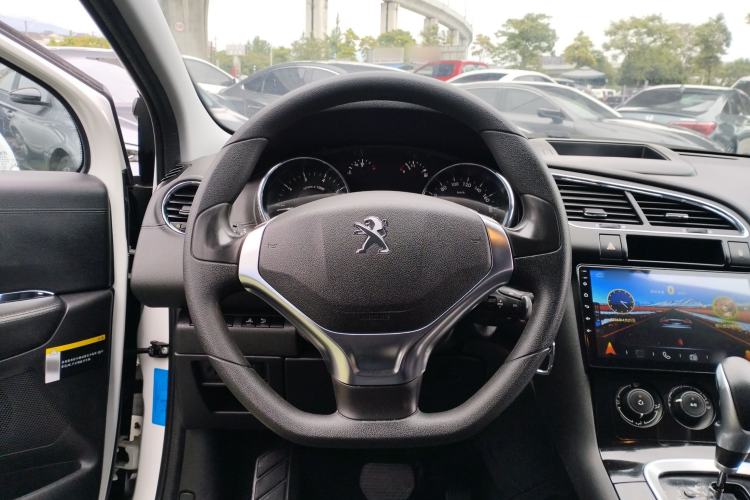 Used Peugeot 3008 2015 2.0L Automatic Classic Edition Steering Wheel
