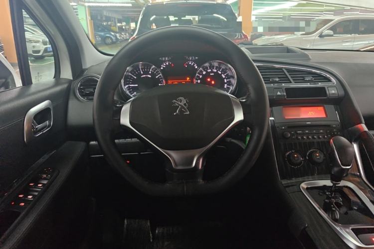Used Peugeot 3008 2015 2.0L Automatic Classic Edition Steering Wheel