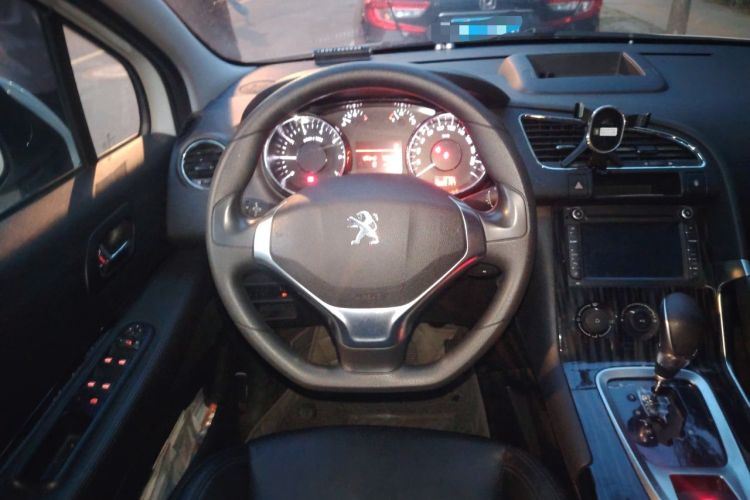Used Peugeot 3008 2015 2.0L Automatic Classic Edition Steering Wheel
