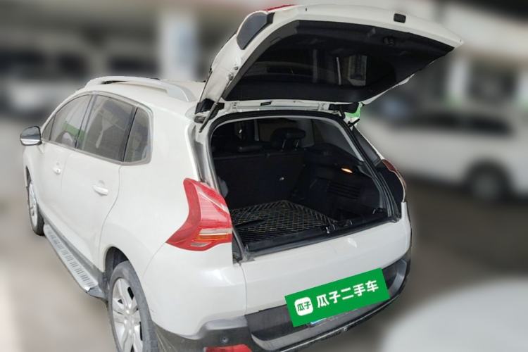 Used Peugeot 3008 2015 2.0L Automatic Classic Edition Trunk