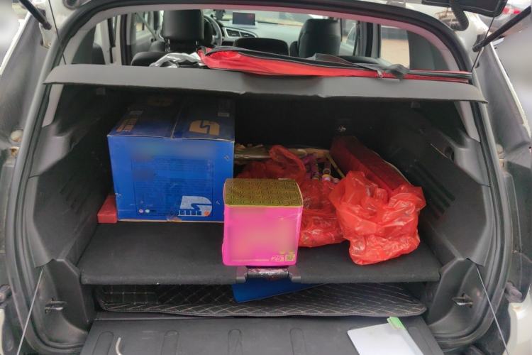 Used Peugeot 3008 2015 2.0L Automatic Classic Edition Trunk