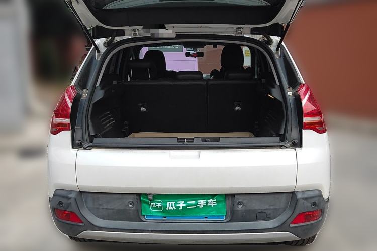 Used Peugeot 3008 2015 2.0L Automatic Trend Edition Trunk