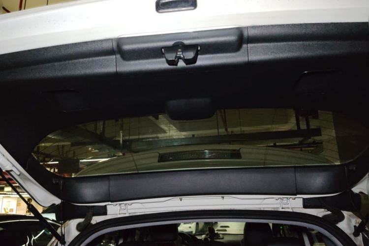 Used Peugeot 3008 2015 2.0L Automatic Trend Edition Trunk