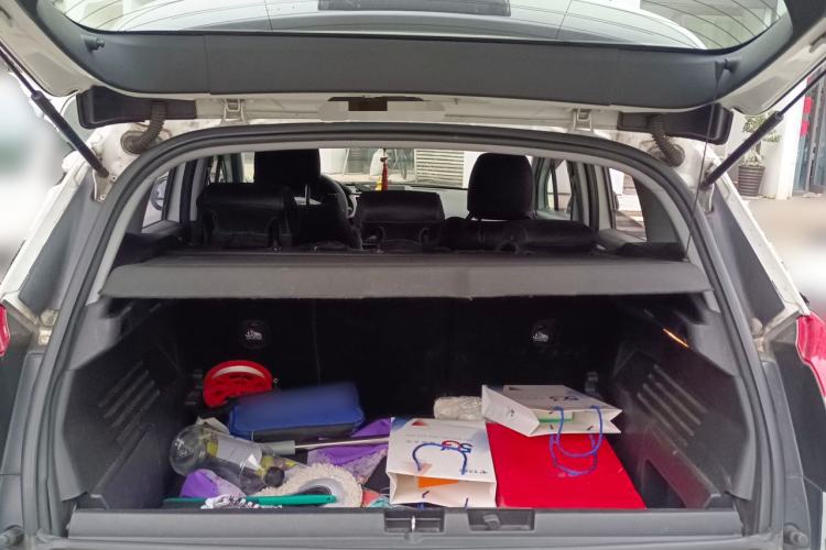 Used Peugeot 3008 2015 2.0L Automatic Classic Edition Trunk