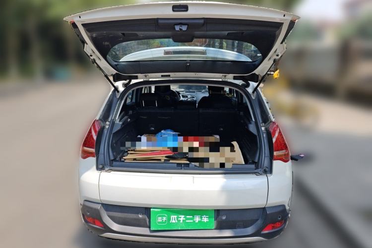 Used Peugeot 3008 2015 2.0L Automatic Classic Edition Trunk