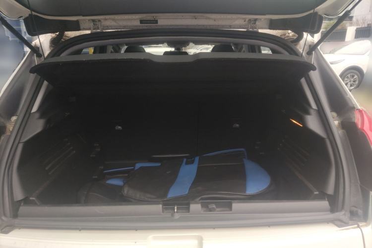 Used Peugeot 3008 2015 1.6THP Automatic Prestige Edition Trunk
