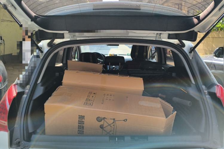 Used Peugeot 3008 2015 2.0L Automatic Classic Edition Trunk