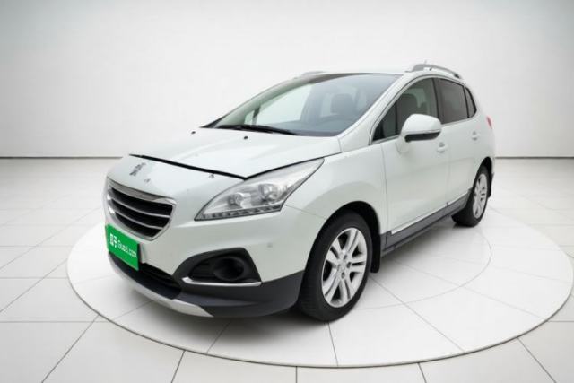 Ojetý Peugeot 3008 2015 1.6THP Roland Garros Edition