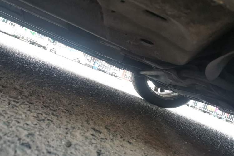 Used Peugeot 3008 2015 1.6THP Automatic Classic Edition Chassis Front Right