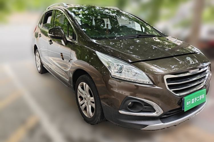 Used Peugeot 3008 2015 1.6THP Automatic Prestige Edition Front Right 45 Deg