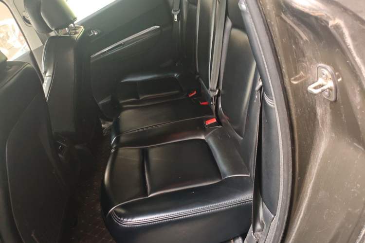 Used Peugeot 3008 2015 2.0L Automatic Classic Edition Left Rear Seat