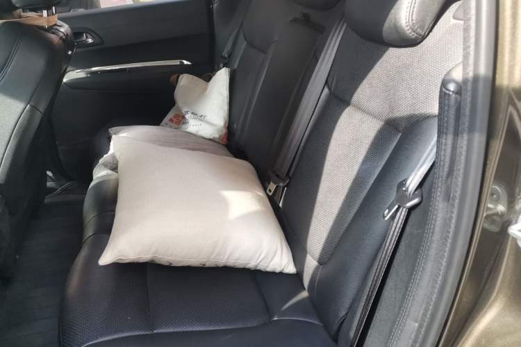 Used Peugeot 3008 2015 1.6THP Automatic Classic Edition Left Rear Seat