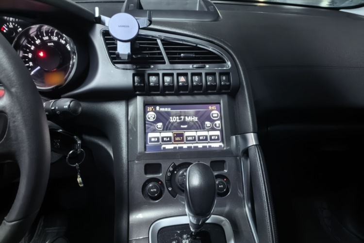 Used Peugeot 3008 2016 1.6THP Automatic Prestige Edition Audio And AC Panel