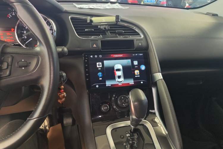 Used Peugeot 3008 2016 1.6THP Automatic Trend Edition Audio And AC Panel