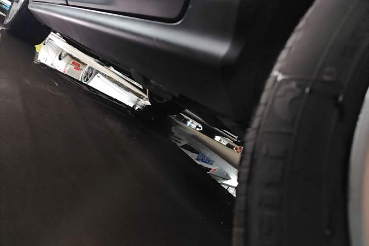 Used Peugeot 3008 2016 1.6THP Automatic Classic Edition Chassis Rear Left