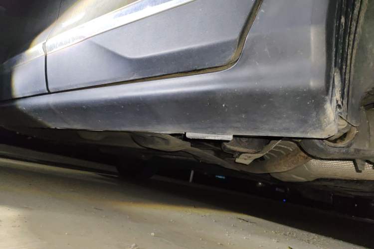 Used Peugeot 3008 2016 1.6THP Automatic Trend Edition Chassis Rear Left