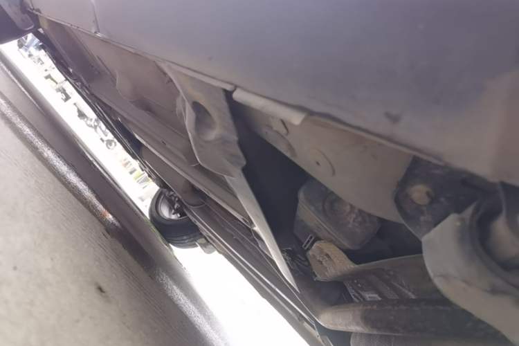 Used Peugeot 3008 2016 1.6THP Automatic Classic Edition Chassis Rear Left