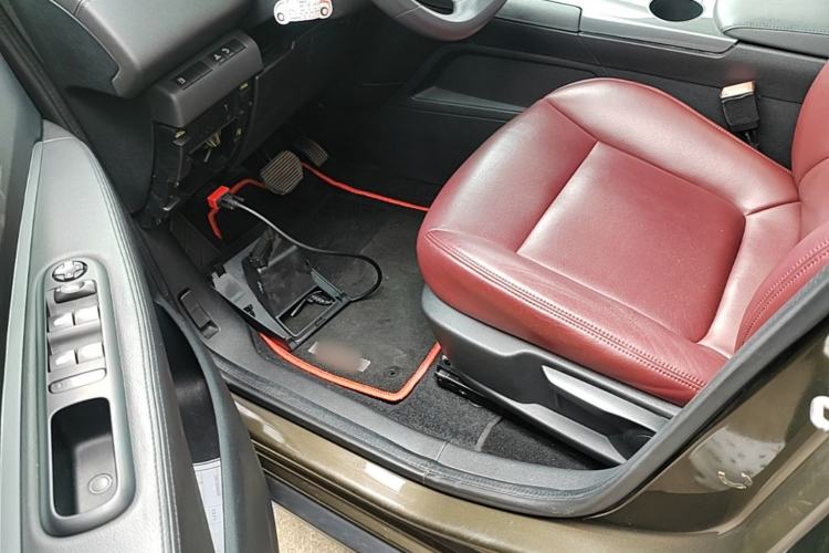 Used Peugeot 3008 2016 2.0L Automatic Classic Edition Driver Seat
