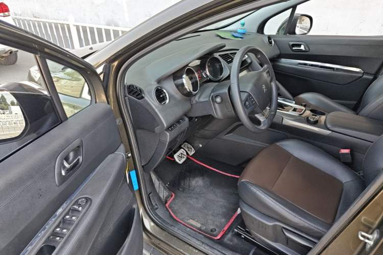 Used Peugeot 3008 2016 1.6THP Automatic Classic Edition Driver Seat