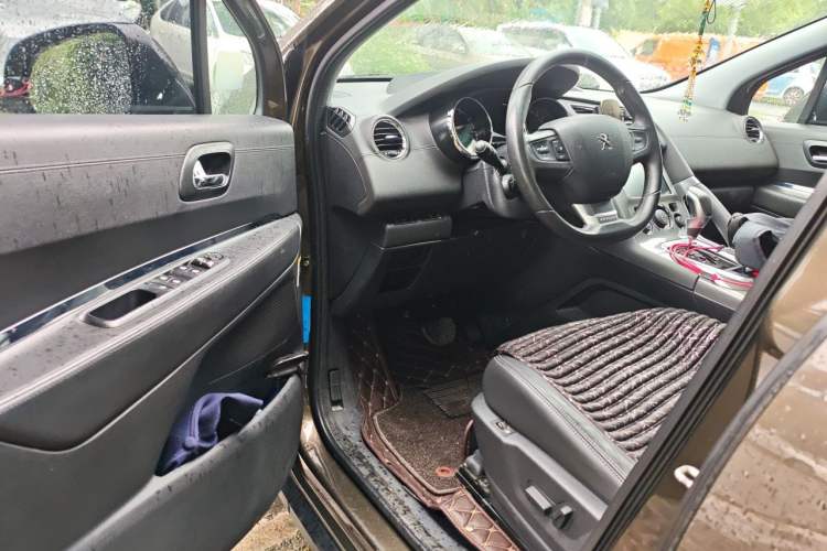 Used Peugeot 3008 2016 1.6THP Automatic Prestige Edition Driver Seat