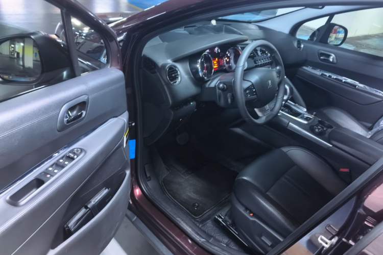 Used Peugeot 3008 2016 1.6THP Automatic Prestige Edition Driver Seat