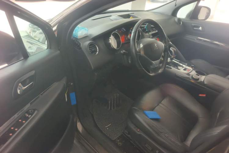 Used Peugeot 3008 2016 1.6THP Automatic Trend Edition Driver Seat
