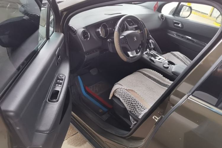 Used Peugeot 3008 2016 1.6THP Automatic Classic Edition Driver Seat