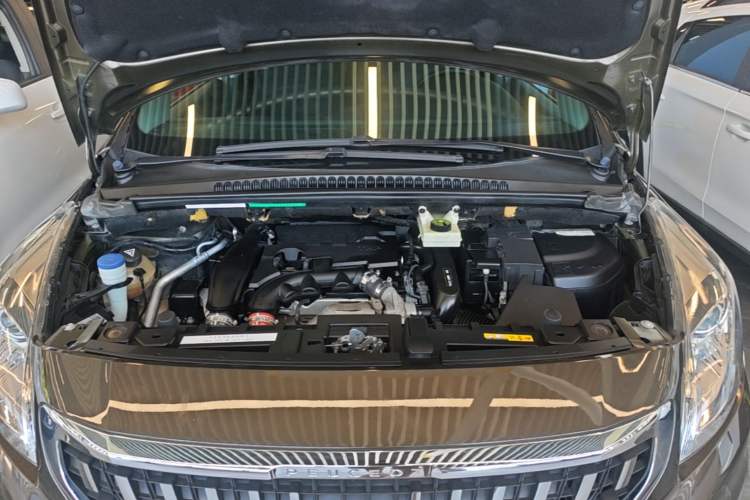 Used Peugeot 3008 2016 1.6THP Automatic Standard Edition Engine Bay