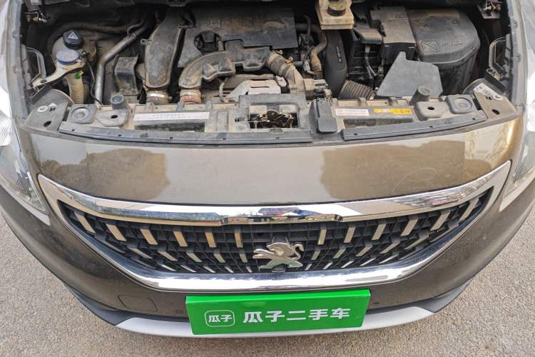 Used Peugeot 3008 2016 1.6THP Automatic Prestige Edition Engine Bay