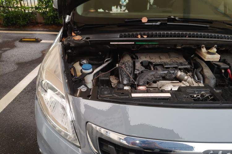 Used Peugeot 3008 2016 1.6THP Automatic Standard Edition Engine Bay Right