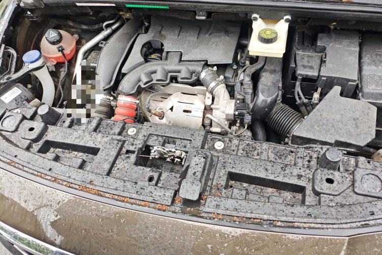 Used Peugeot 3008 2016 1.6THP Automatic Prestige Edition Engine Bay
