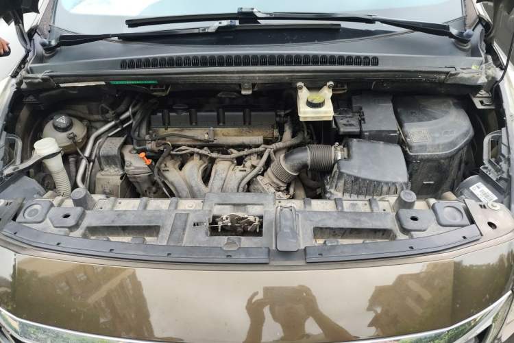 Used Peugeot 3008 2016 2.0L Automatic Trend Edition Engine Bay