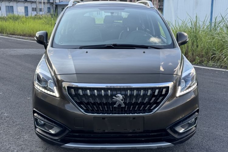 Used Peugeot 3008 2016 2.0L Automatic Trend Edition Exterior 3
