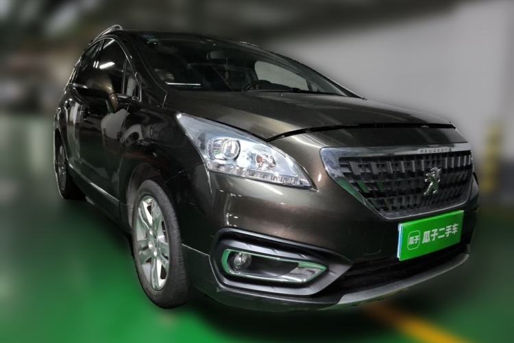 Used Peugeot 3008 2016 2.0L Automatic Classic Edition Front Right 45 Deg
