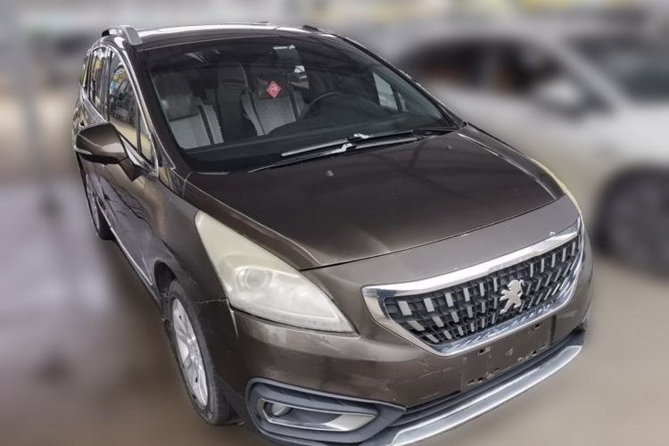Used Peugeot 3008 2016 1.6THP Automatic Classic Edition Front Right 45 Deg