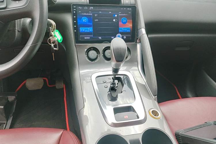 Used Peugeot 3008 2016 2.0L Automatic Classic Edition Gear Lever