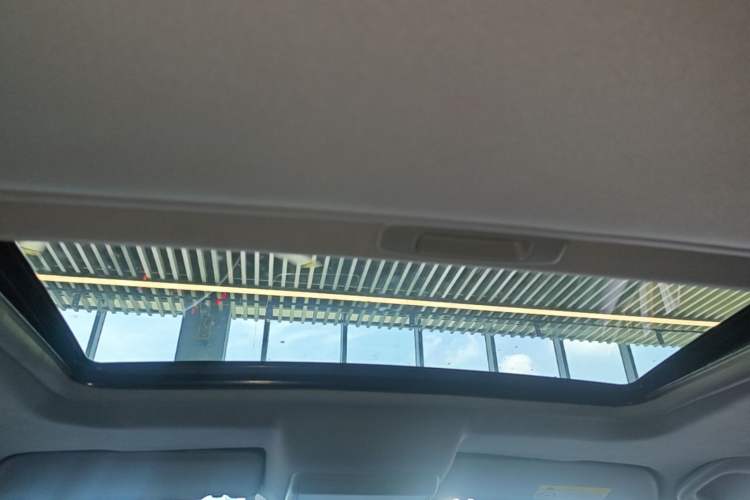 Used Peugeot 3008 2016 1.6THP Automatic Standard Edition Headliner