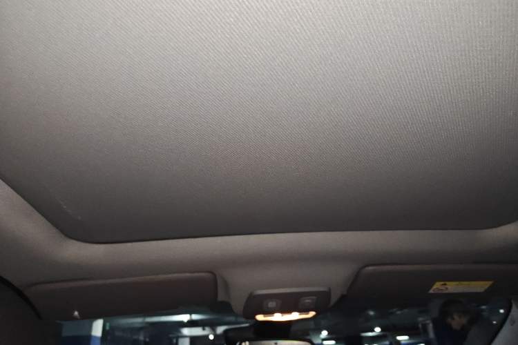 Used Peugeot 3008 2016 1.6THP Automatic Prestige Edition Headliner